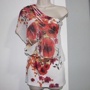 One-Shoulder dreamy top